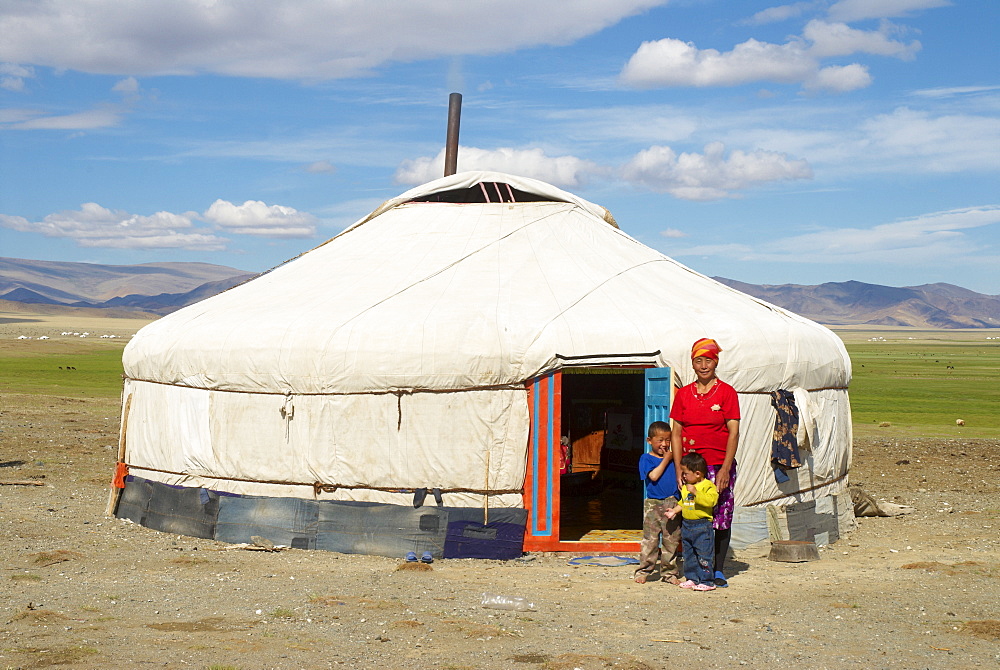 Nomadic Kazakh family and their yurt, Region of Bayan Ulgii, Mongolia, Central Asia, Asia