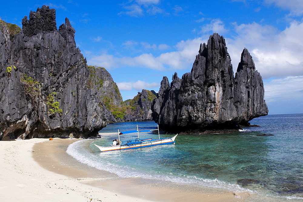 Bacuit archipelago at El Nido, Palawan Island, Philippines, Southeast Asia, Asia