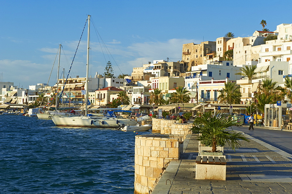 The Chora (Hora), Naxos, Cyclades Islands, Greek Islands, Aegean Sea, Greece, Europe