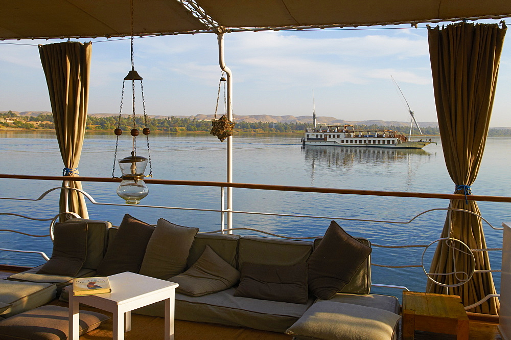 Cruise on the River Nile between Luxor and Aswan with Dahabieh type of boat, the Lazuli, Egypt, North Africa, Africa