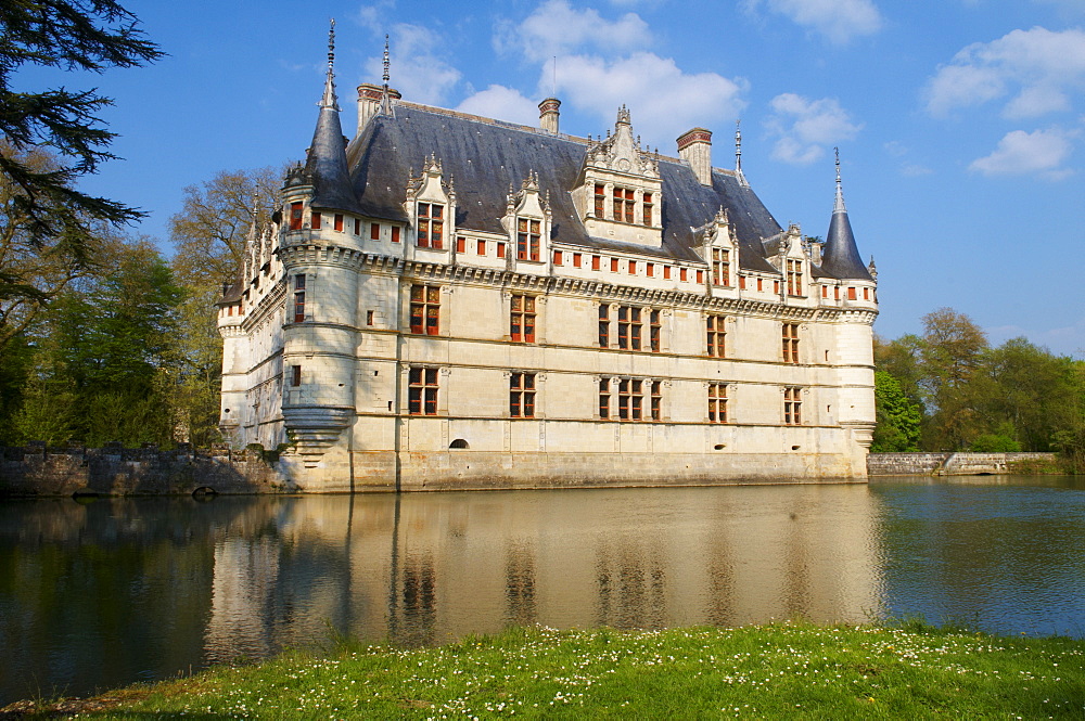 Azay le Rideau chateau, UNESCO World Heritage Site, Indre et Loire, Loire Valley, France, Europe