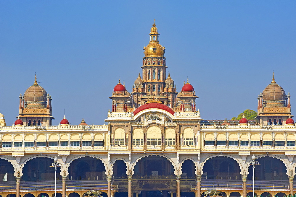 Maharaja's Palace, Mysore, Karnataka, India, Asia