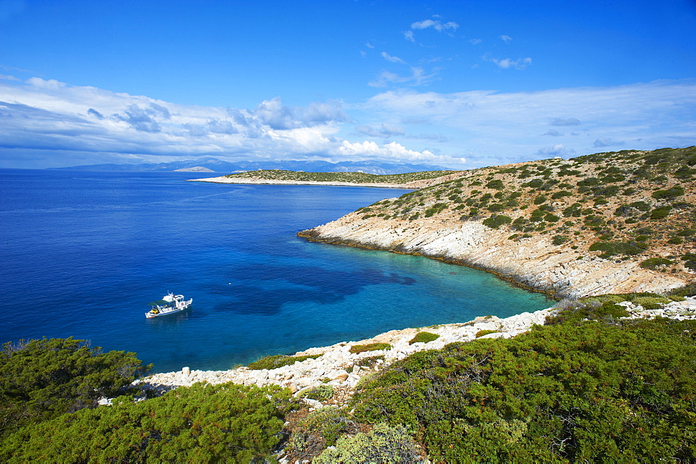 Natural swimming pool, Donoussa, Cyclades, Aegean, Greek Islands, Greece, Europe