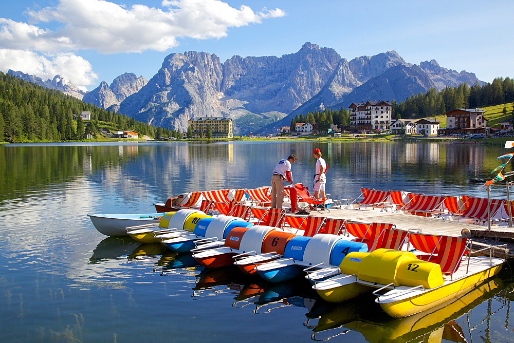 Lago di Misurina, Belluno Province, Veneto, Italian Dolomites, Italy, Europe