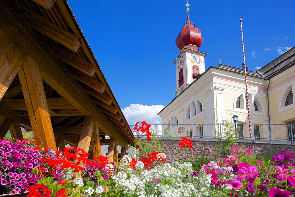 Big Church, Ortisei, Gardena Valley, Bolzano Province, Trentino-Alto Adige/South Tyrol, Italian Dolomites, Italy, Europe