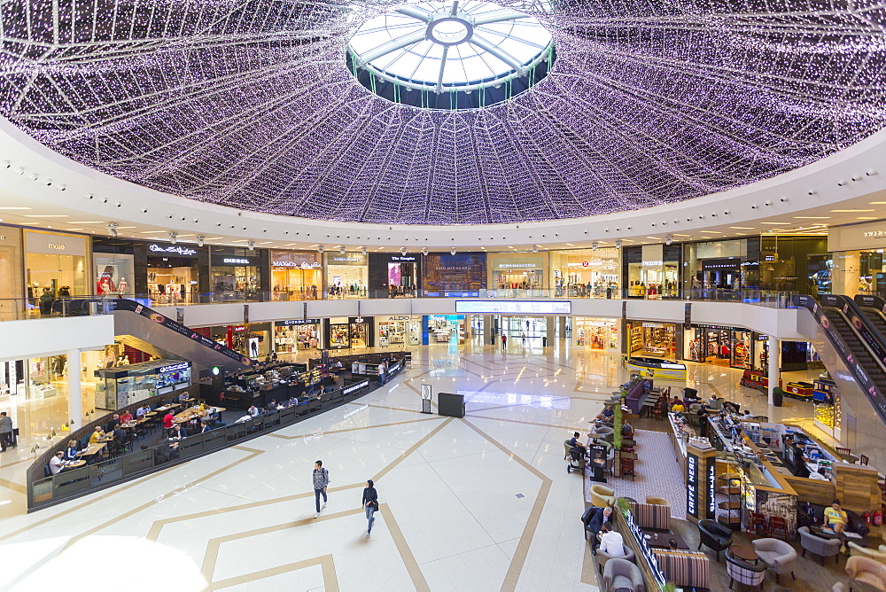 View of interior of the Marina Mall, Dubai, United Arab Emirates, Middle East