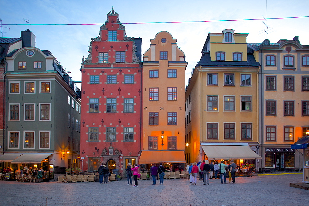 Stortorget Square cafes at dusk, Gamla Stan, Stockholm, Sweden, Scandinavia, Europe