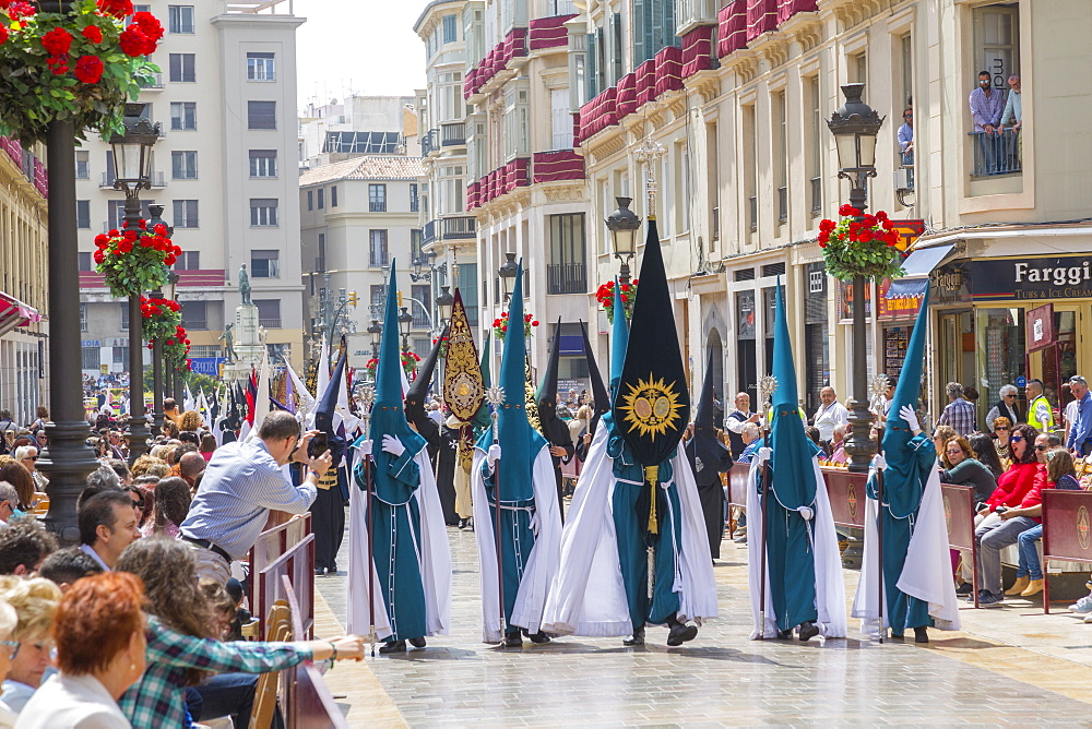 Locals taking part in the Resurrection Parade on Easter Sunday, Malaga, Costa del Sol, Andalusia, Spain, Europe