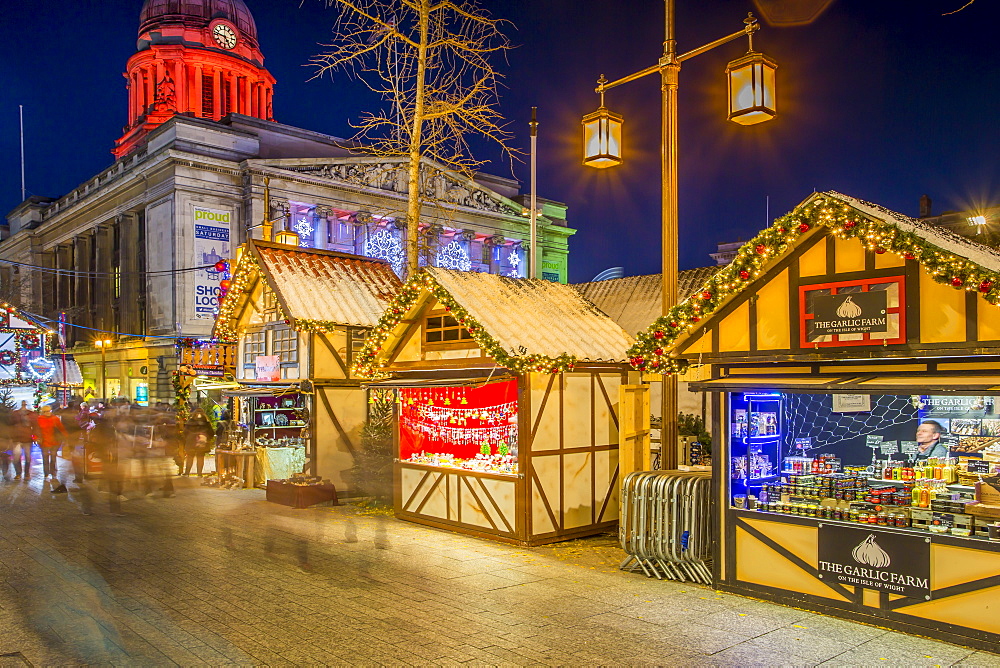 Christmas Market, Carousel and City Council Building on Old Market Square at dusk, Nottingham, Nottinghamshire, England, United Kingdom, Europe