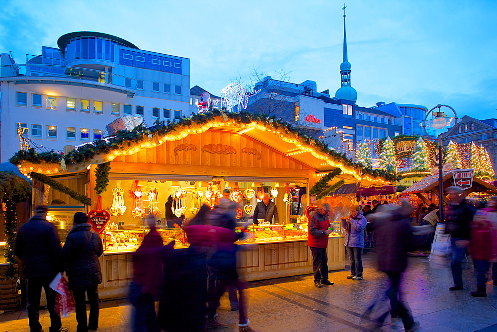 Christmas Market stall, Dortmund, North Rhine-Westphalia, Germany, Europe