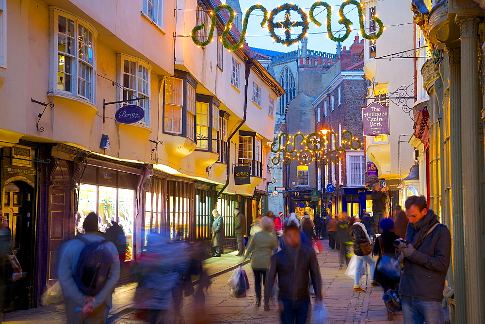 Colliergate and Minster at Christmas, York, Yorkshire, England, United Kingdom, Europe