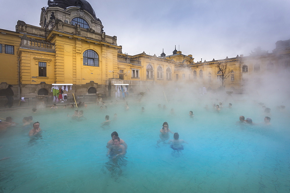 View of outside thermal spa at Szechenhu Thermal Bath in winter, Budapest, Hungary, Europe