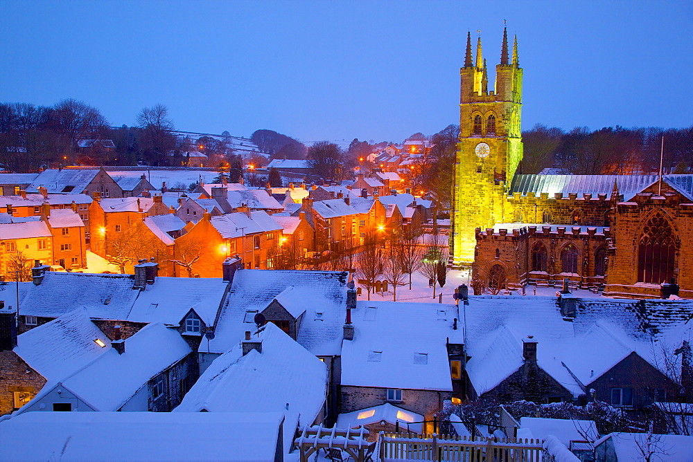 Cathedral of the Peak in snow, Tideswell, Peak District National Park, Derbyshire, England, United Kingdom, Europe 