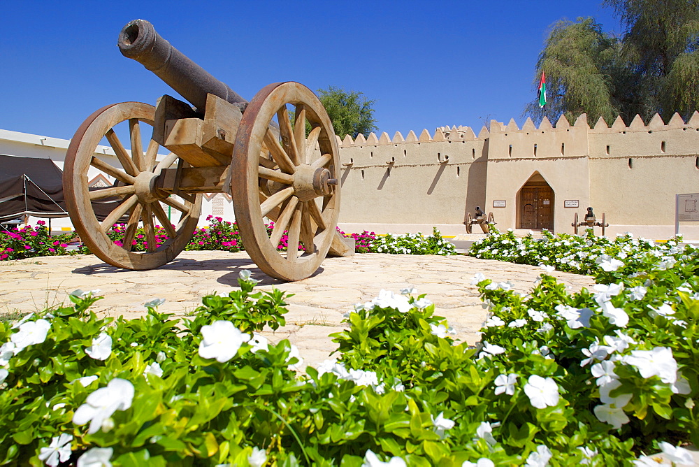 Sultan Bin Zayed Fort, now the Al-Ain Museum, Al Ain, Abu Dhabi, United Arab Emirates, Middle East 