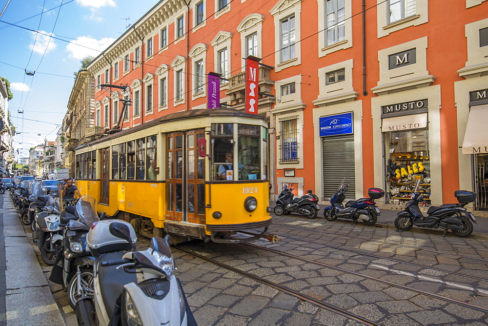 City tram passing Museum Poldi Pezzoli on Via Alessandro Manzoni, Milan, Lombardy, Italy, Europe