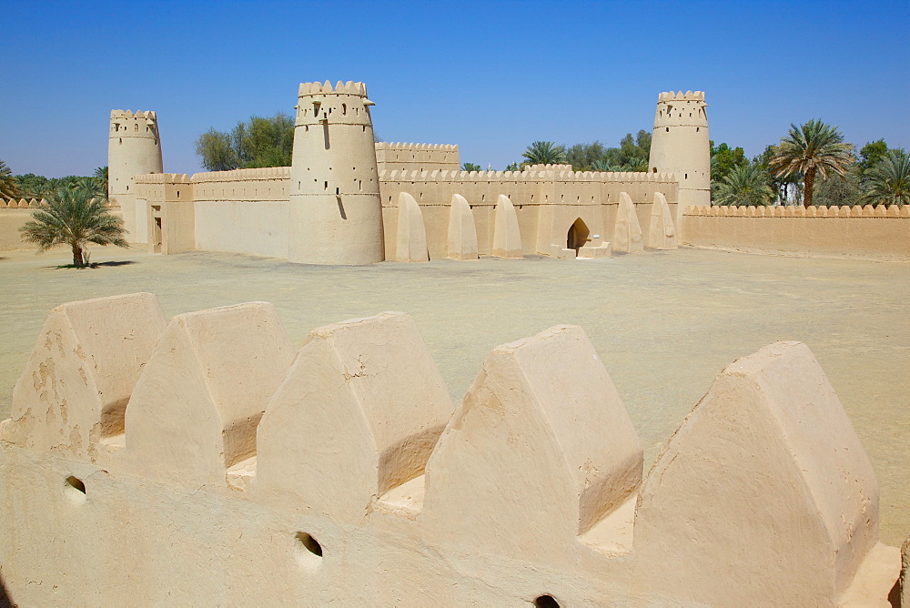 Al Jahili Fort, Al Jahili Park, Al Ain, Abu Dhabi, United Arab Emirates, Middle East 