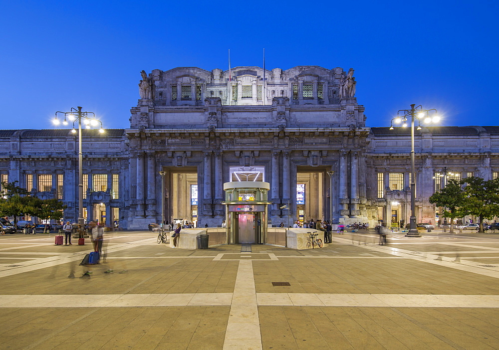 View of Milan Central Station at dusk, Milan, Lombardy, Italy, Europe