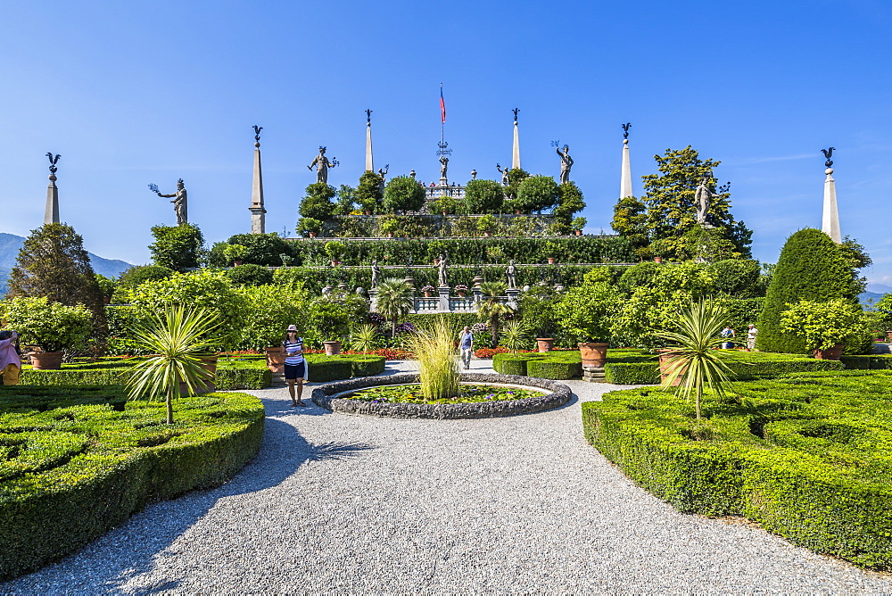 View of Floral Fountains, Isola Bella, Borromean Islands, Lake Maggiore, Piedmont, Italian Lakes, Italy, Europe