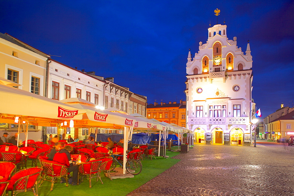 City Hall at dusk, Market Square, Old Town, Rzeszow, Poland, Europe