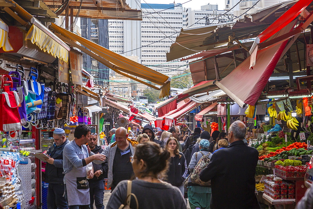 View of Had veHalak Market on Ha Carmel Street, Tel Aviv, Israel, Middle East