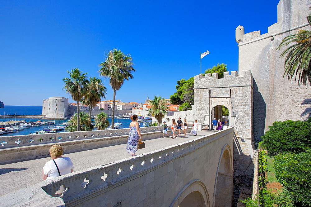 Ploce Gate, Dubrovnik, Dalmatia, Croatia, Europe