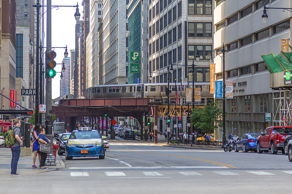 View of Loop Train on North Wabash Avenue, Chicago, Illinois, United States of America, North America