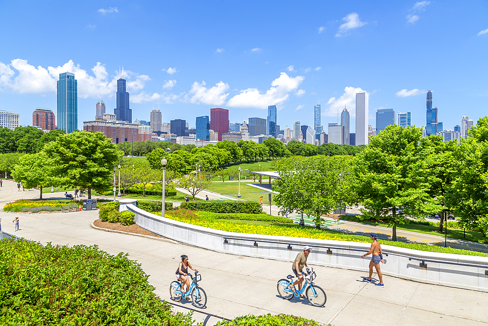 View of Chicago skyline from Shed Aquarium, Chicago, Illinois, United States of America, North America