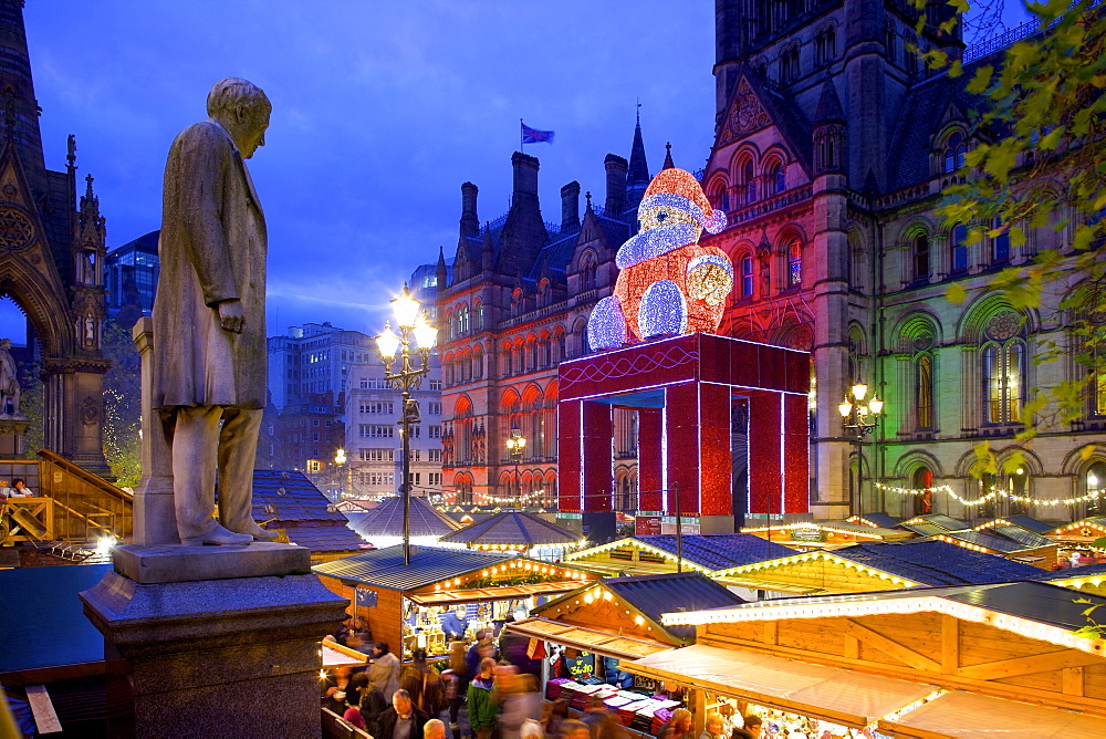 Christmas Market and Town Hall, Albert Square, Manchester, England, United Kingdom, Europe