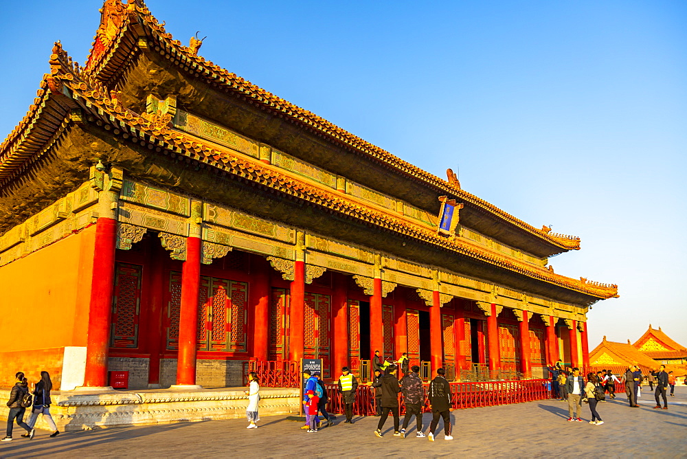 View inside the Forbidden City at sunset, UNESCO World Heritage Site, Xicheng, Beijing, People's Republic of China, Asia