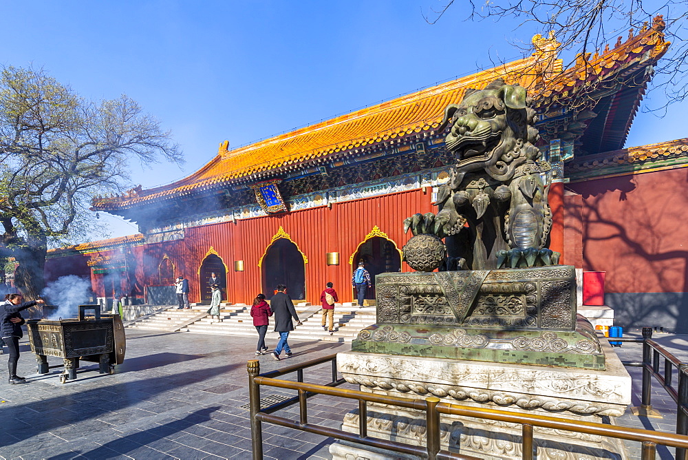 View of Ornate Tibetan Buddhist Lama Temple (Yonghe Temple), Dongcheng, Beijing, People's Republic of China, Asia