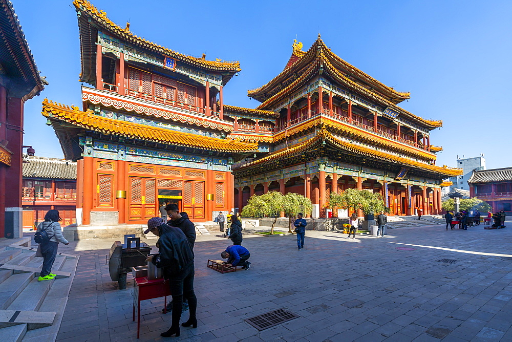 View of Ornate Tibetan Buddhist Lama Temple (Yonghe Temple), Dongcheng, Beijing, People's Republic of China, Asia