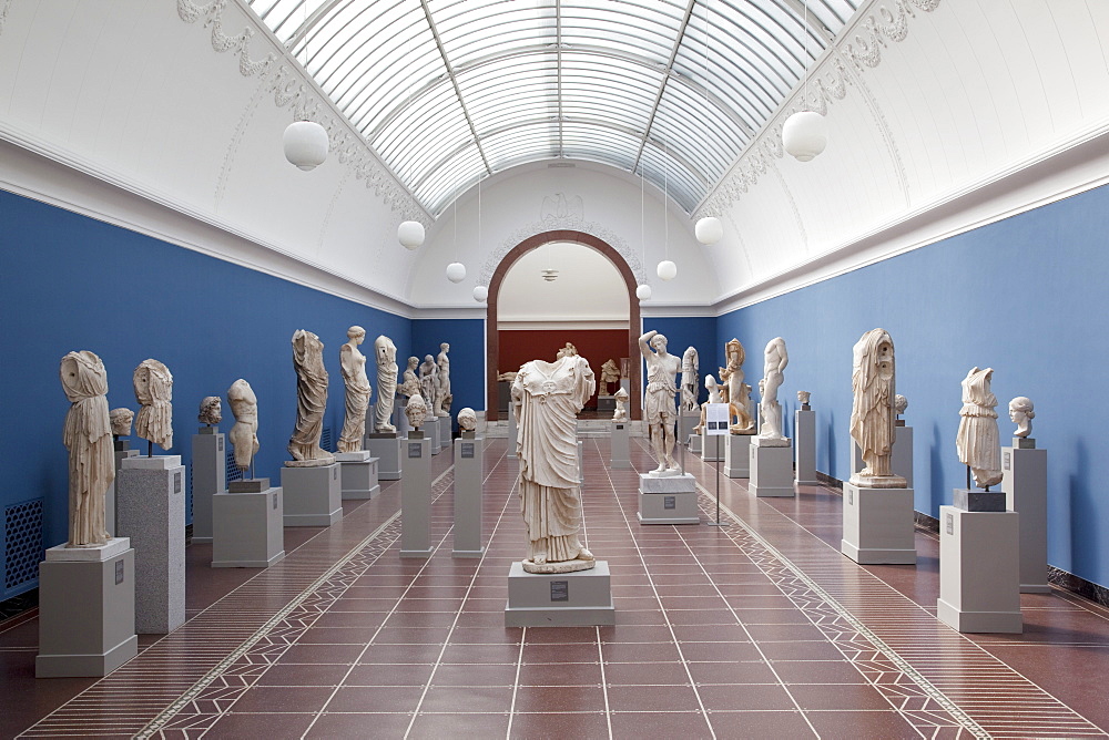 Interior, NY Carlesberg Glyptotek Art Museum, Copenhagen, Denmark, Scandinavia, Europe