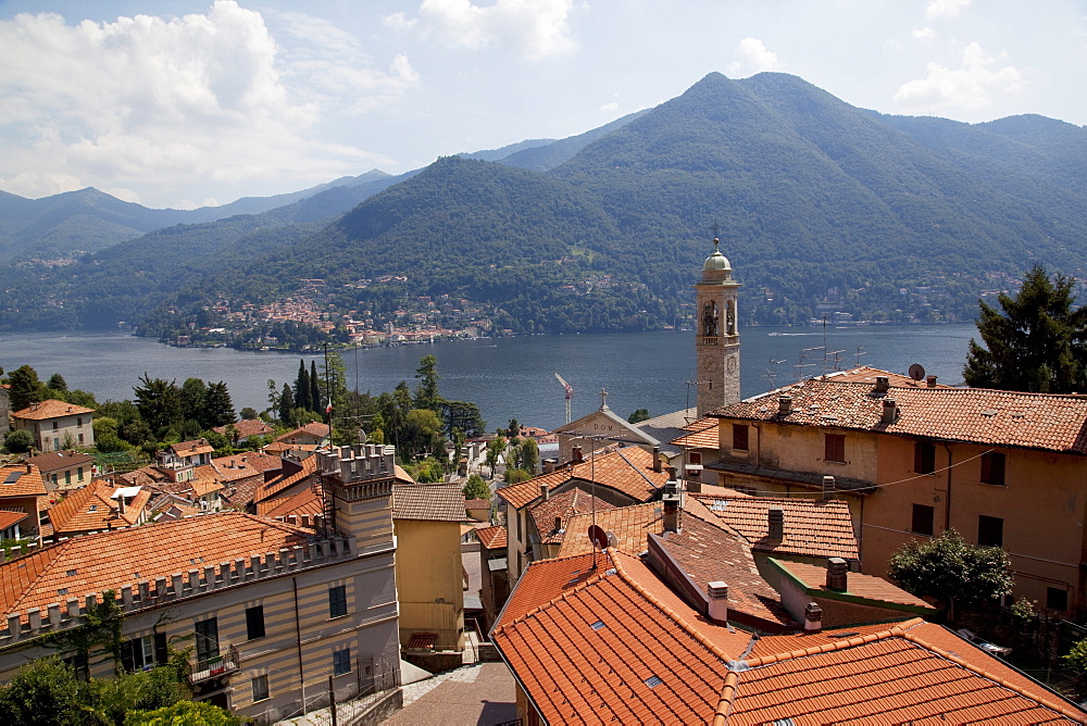 Lakeside village, Lake Como, Lombardy, Italian Lakes, Italy, Europe