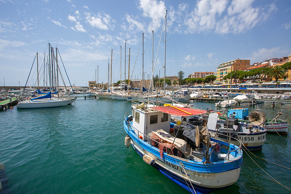 Harbour, Sanremo (San Remo), Liguria, Italy, Europe