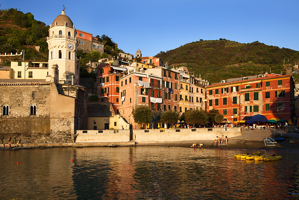 The Harbour at sunset in Vernazza, Cinque Terre, UNESCO World Heritage Site, Liguria, Italy, Mediterranean, Europe