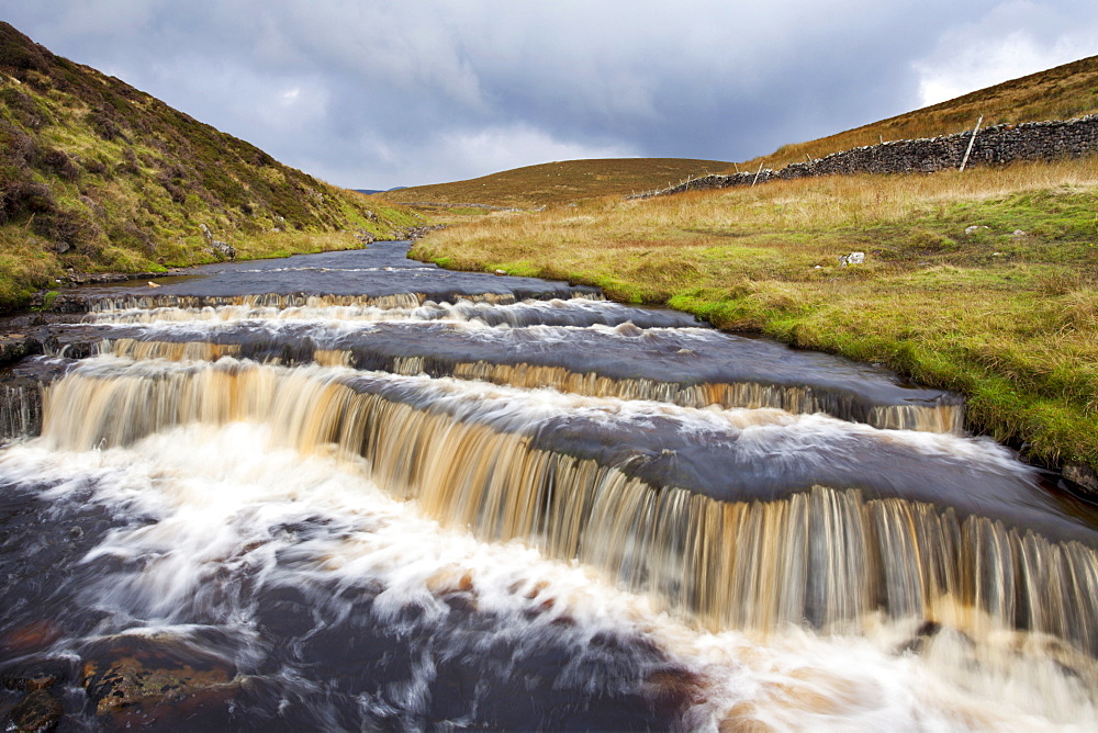 Waterfall in Hull Pot Beck, Horton in Ribblesdale, Yorkshire Dales, Yorkshire, England, United Kingdom, Europe 