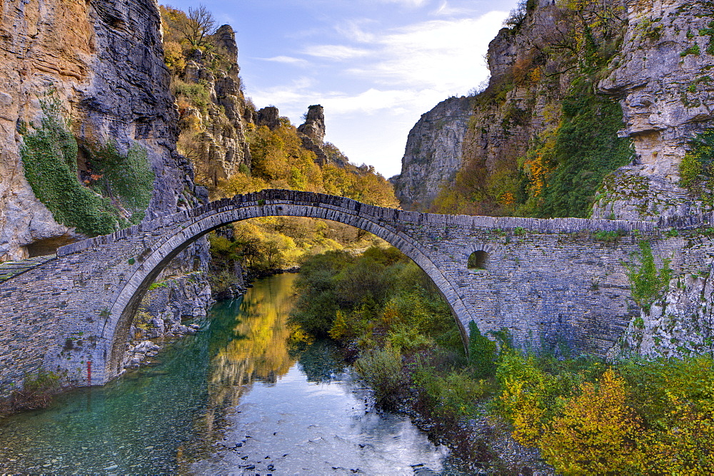 The 18th century Kokoris packhorse bridge, near Kipi in autumn, Epirus, Greece, Europe