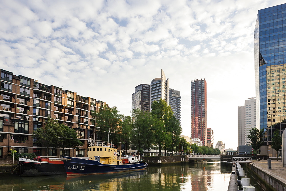 The Red Apple, Wijnhaven, Rotterdam, Netherlands, Europe