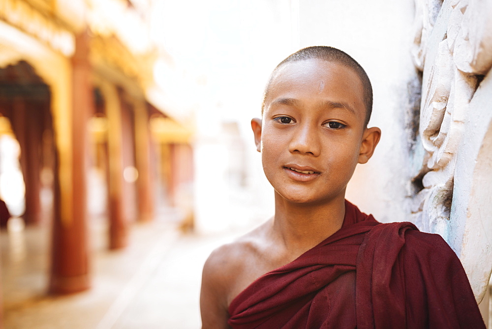 Young Buddhist monk, Bagan (Pagan), Mandalay Region, Myanmar (Burma), Asia