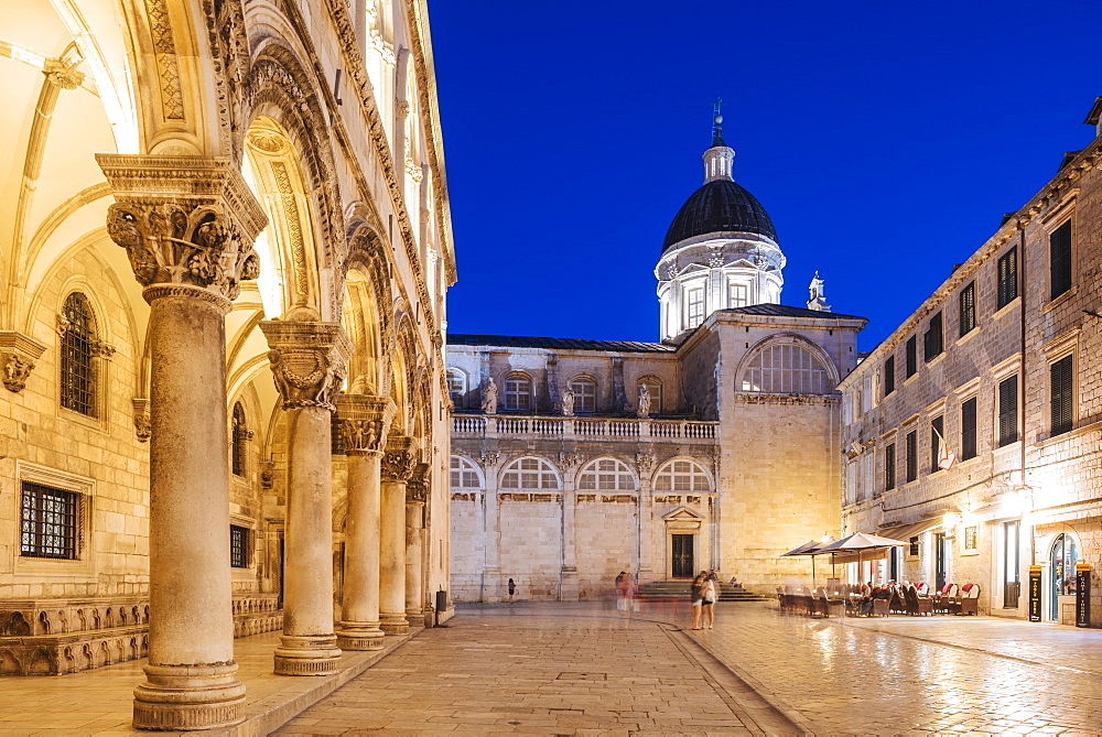 Old Town at night, UNESCO World Heritage Site, Dubrovnik, Croatia, Europe