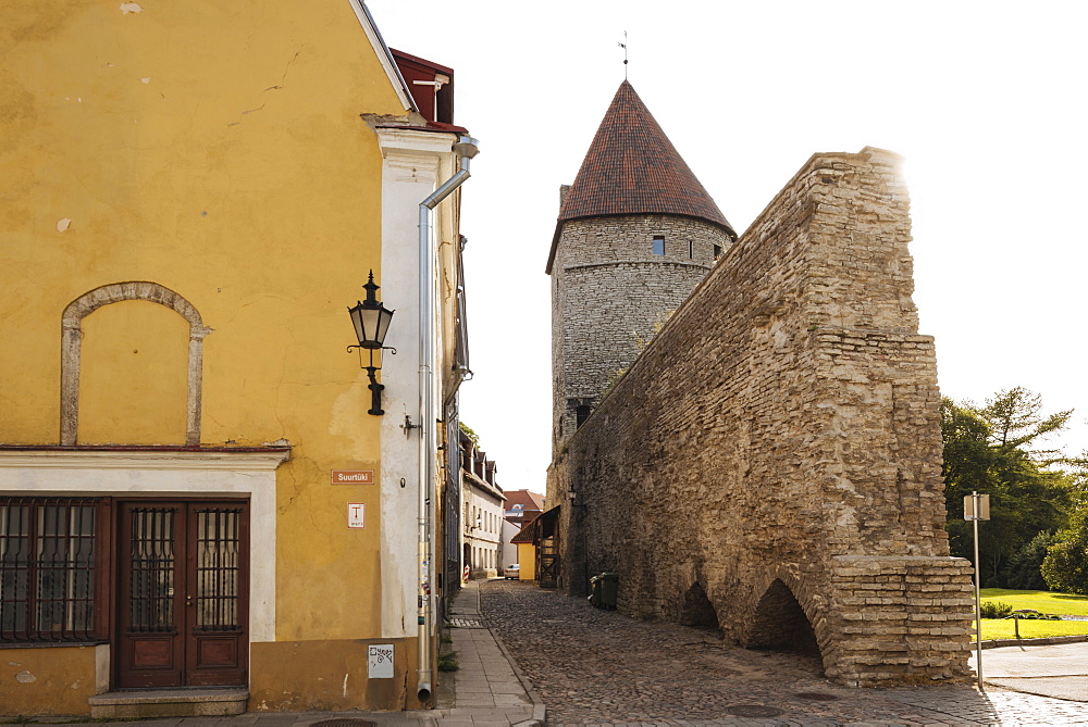 The Old City walls, Old Town, UNESCO World Heritage Site, Tallinn, Estonia, Europe