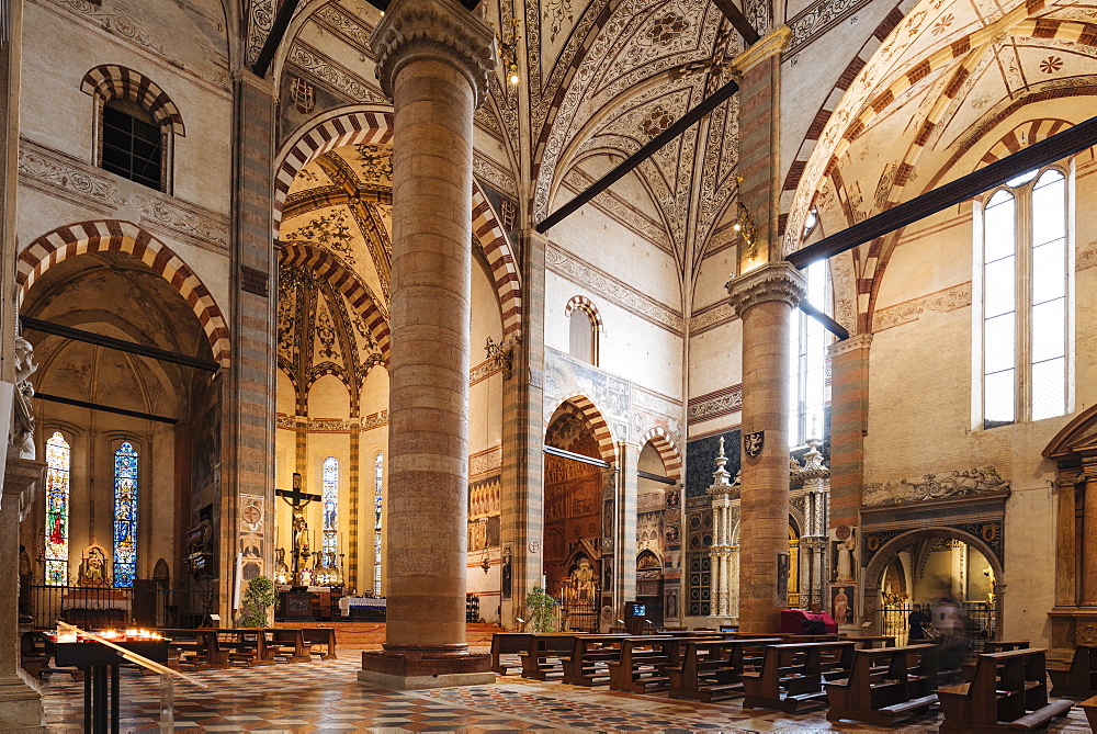 Interior of Basilica of Santa Anastasia, Verona, Veneto Province, Italy, Europe