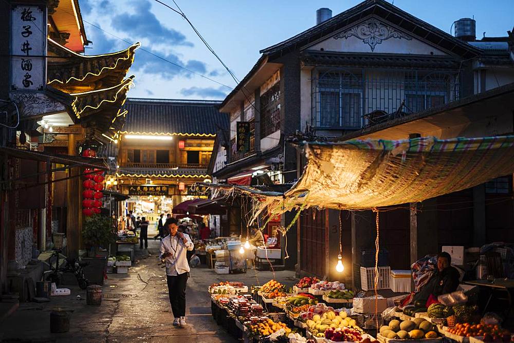 Street scene at night, Dali, Yunnan Province, China, Asia