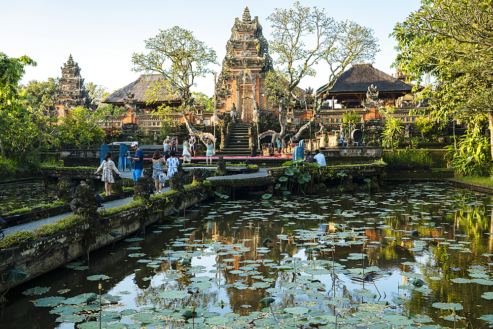 Pura Desa Ubud Water Palace, Ubud, Bali, Indonesia, Southeast Asia, Asia