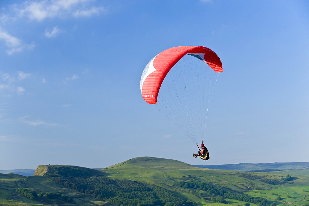 Paragliding off Mam Tor, Derbyshire, Peak District, England, United Kingdom, Europe