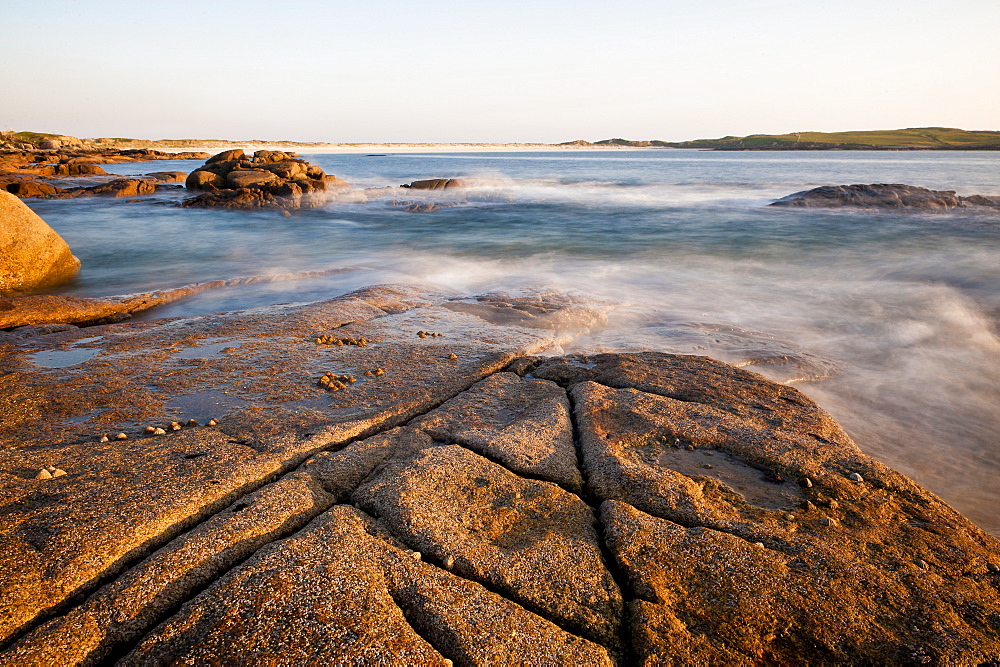 Dogs Bay at dusk, Roundstone, Connemara, County Galway, Connacht, Republic of Ireland, Europe 