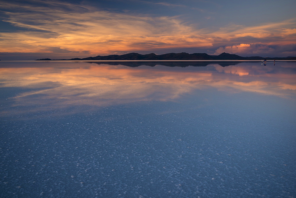 Sunset over the Salar de Uyuni, Southern Altiplano, Bolivia, South America