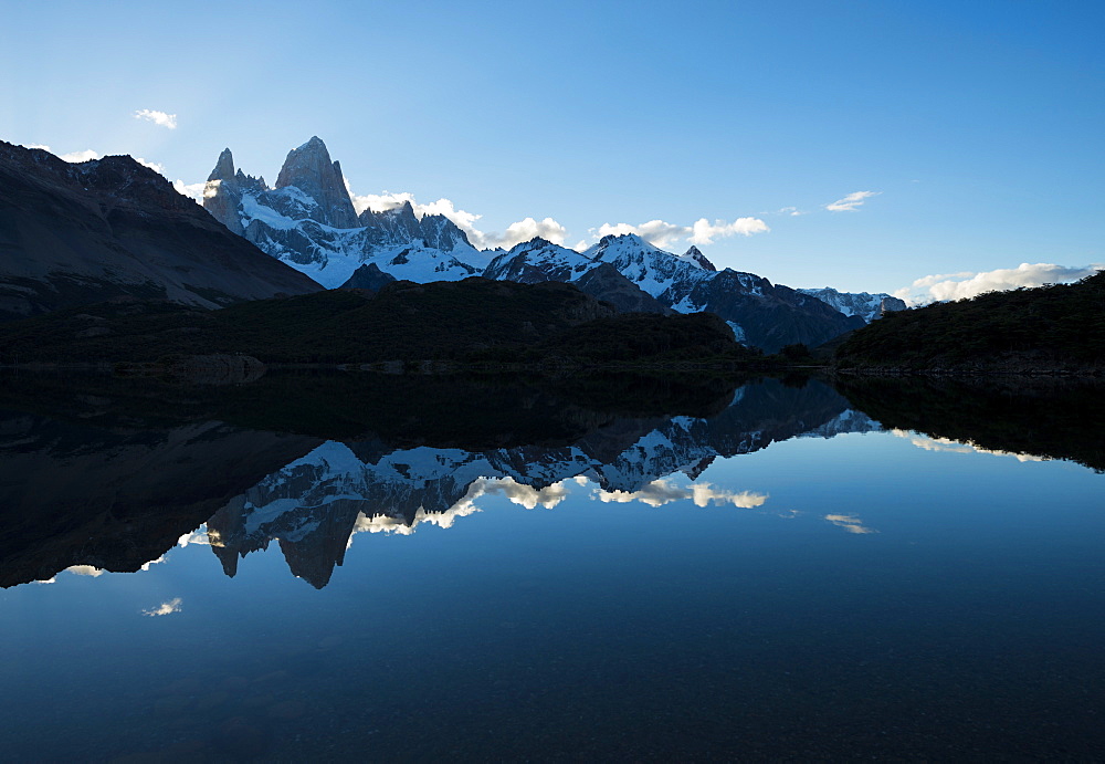 Last light on the Fitz Roy Mountain Range, Laguna Capri, Los Glaciares National Park, UNESCO World Heritage Site, Santa Cruz Province, Argentina, South America