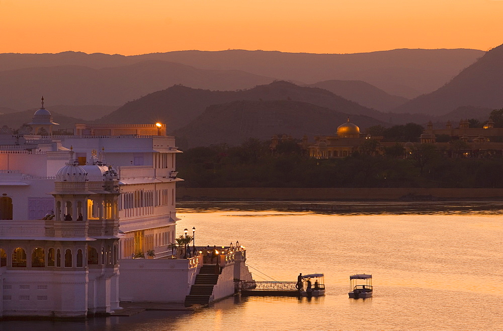 Lake Palace Hotel, Udaipur, Rajasthan, India, Asia