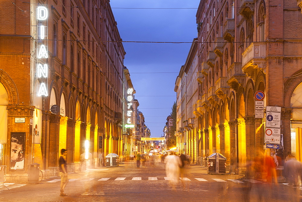 Via dell'Indipendenza in Bologna, Emilia-Romagna, Italy, Europe